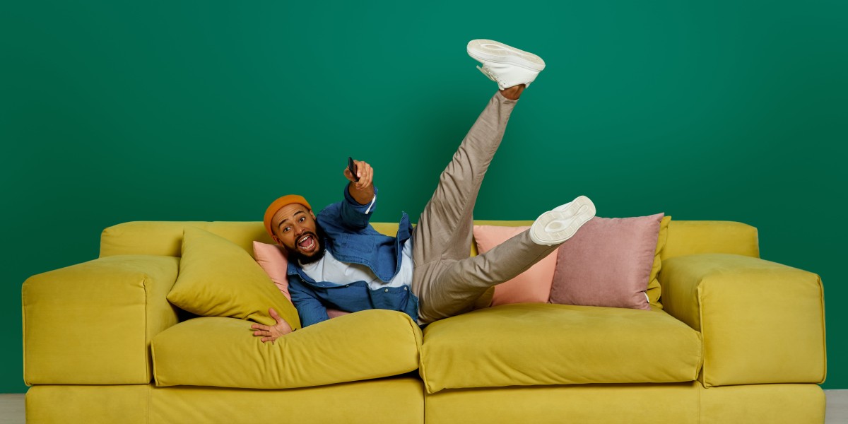 See What Sofa Sale Tricks The Celebs Are Using